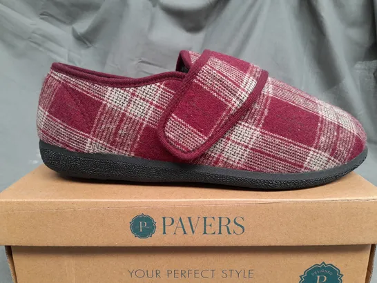 BOXED PAVERS ADRIANO BURGUNDY MULTI SLIPPERS - SIZE 10 