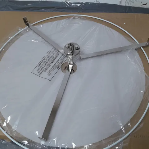 CIRCULAR LIGHT FITTING