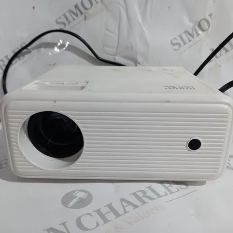 UNBRANDED 1080P PROJECTOR IN WHITE 