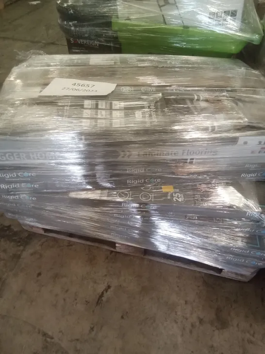 PALLET OF ASSORTED WOODEN LAMINATE FLOORING 41 PACKS OF 6 PLANKS