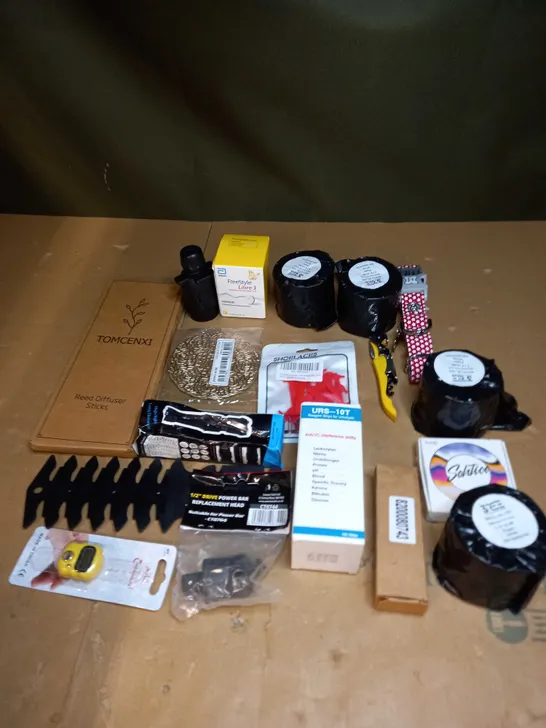 LOT OF ASSORTED HOUSEHOLD ITEMS TO INCLUDE DOG COLLAR, PAPER ROLLS AND GLUCOSE READER