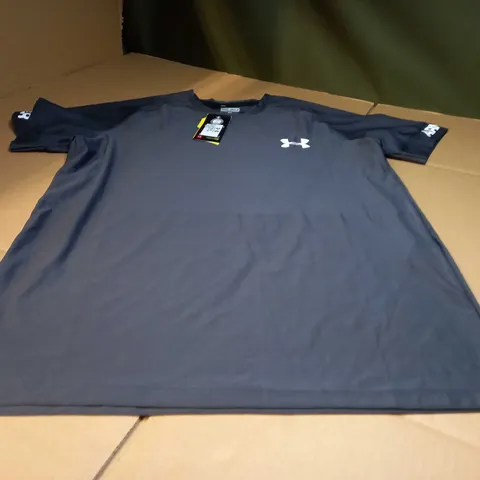 UNDER ARMOUR STEEL/LOGO FITNESS TOP - LARGE