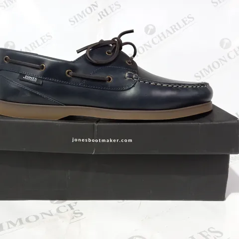 BOXED PAIR OF JONES PARSONS LEATHER SHOES IN NAVY UK SIZE 12