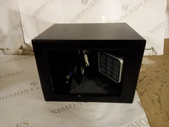 YALE ELECTRONIC SAFE MINI 