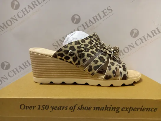 BOXED CUSHION WALK LEOPARD WEDGE SLIP ON SHOES, CHESTNUT - SIZE 4 