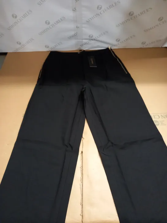 KINTSUGI WOMENS PETITE LENGHT BLACK TROUSERS WITH SIDE ZIPS AND POCKETS SIZE 16