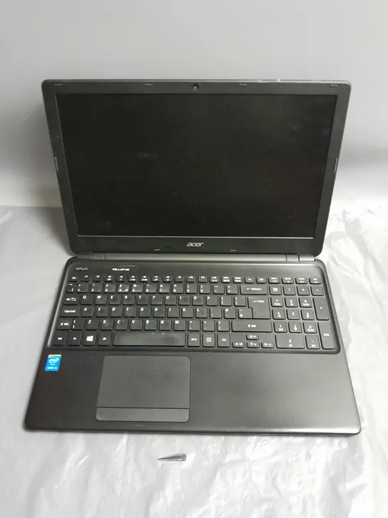 ACER TRAVEL MATE P255 SERIES V5WC2 IN BLACK 