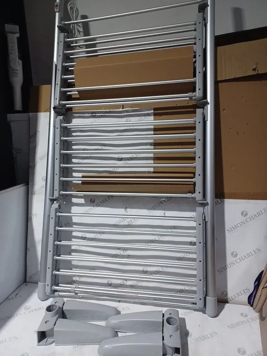 HEATED CLOTHES AIRER 