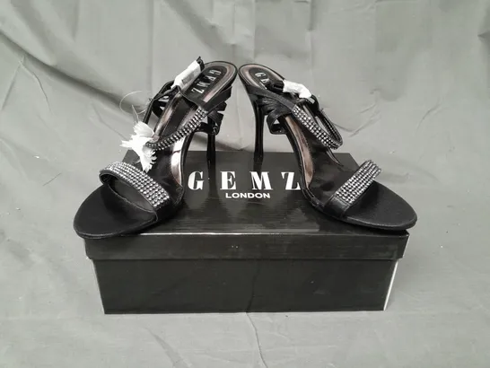 BOX OF APPROXIMATELY 10 BOXED PAIRS OF GEMZ LONDON OPEN TOE HIGH HEEL SANDALS IN BLACK W. JEWEL EFFECT - VARIOUS SIZES