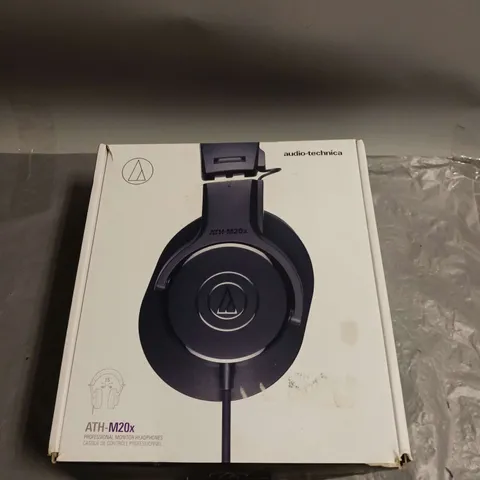 BOXED AUDIO-TECHNICA ATH-M20X 