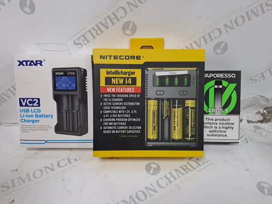 APPROXIMATELY 20 VAPES & E-CIGARETTES TO INCLUDE - VAPORESSO AROS 3 - XTAR VC2 - NITECORE I4 CHARGER ECT