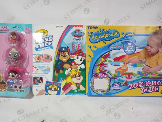 BOX OF APPROXIMATELY 15 ASSORTED TOYS AND GAMES TO INCLUDE TOMY AQUADOODLE SUPER RAINBOW DELUXE, CRAYOLA PAW PATROL ADVENTURE PUPS, LOL SURPRISE 3 PACK, ETC