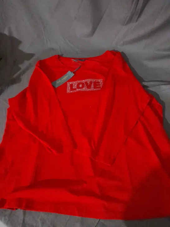 RUTH LANGSFORD LOVE TOP IN RED SIZE 2XL