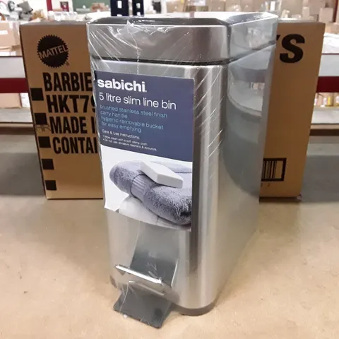 BOXED STAINLESS STEEL 5 LITRE STEP ON RUBBISH BIN