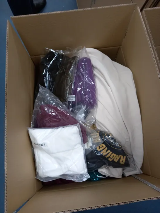 BOX OF ASSORTED CLOTHING ITEMS TO INCLUDE SKIRTS, DRESSES, JUMPERS ETC