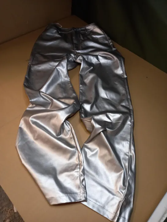 KYO HIGH WAISTED METALLIC TROUSER IN SILVER - UK 12