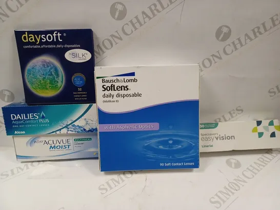 BOX OF APPROX 20 ASSORTED VISON CARE ITEMS TO INCLUDE - BAUSCH & LOMB SOFLENS DAILY DISPOSABLE - DAYSOFT 32 CONTACT LENS - SPECSAVERS EASY VISION LINARIAL ECT