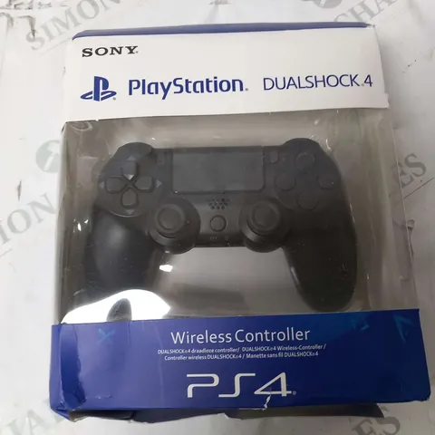 BOXED SONY PLAYSTATION DUAL SHOCK 4 WIRELESS CONTROLLER