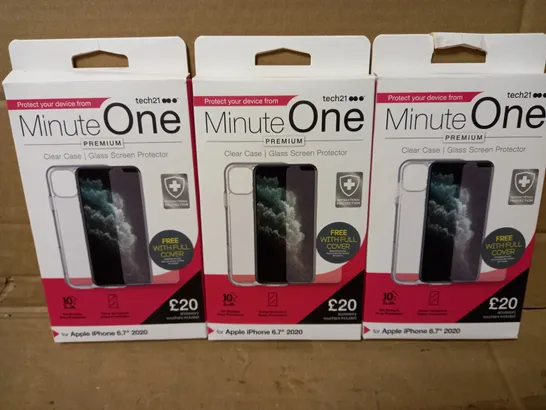 LOT OF 3 MINUTE ONE CLEAR CASES FOR IPHONE 6.7'' 2020