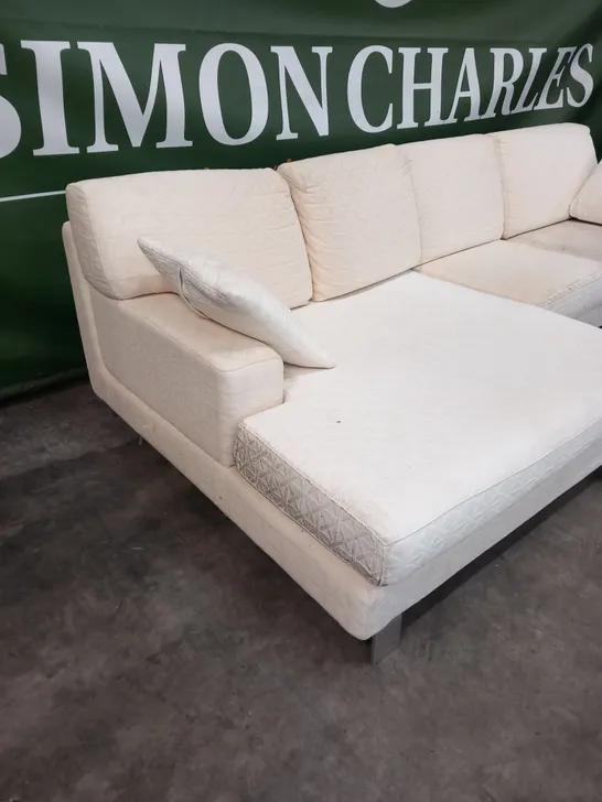 DESIGNER GIMS DIVANI AND POLTRONE ITALIAN MADE CREAM FABRIC LARGE CHAISE SOFA WITH CHROME FEET