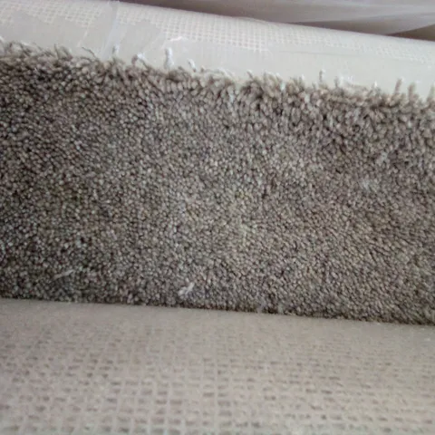 ROLL OF QUALITY TUDOR TWIST HEATHRS60 VISTA CARPET 5.41*4M