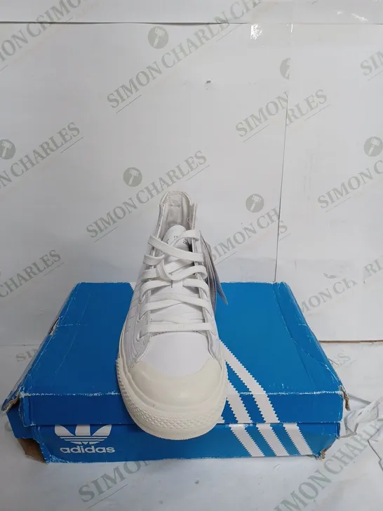 ADIDAS NIZZA HI RF IN WHITE - UK 5 