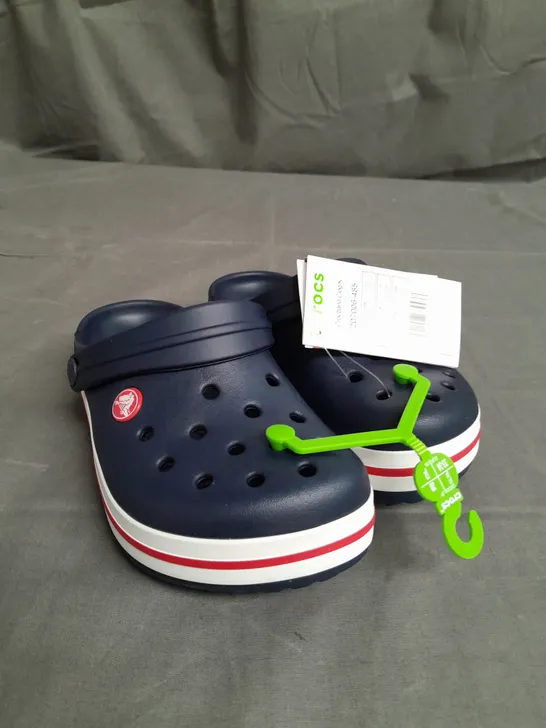 PAIR OF CROCS KIDS CROCBAND CLOG NAVY BLUE-RED SIZE J2