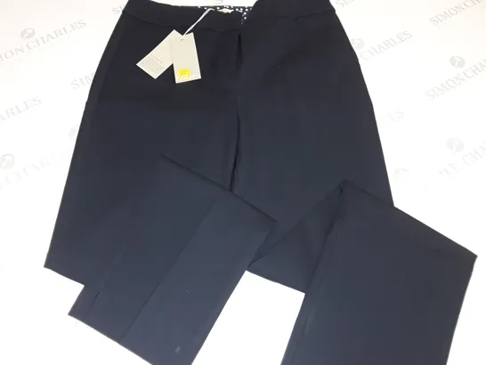 BODEN RICHMOND TROUSERS IN NAVY SIZE 8R