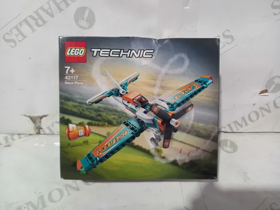 LEGO TECHNIC 42117 2-IN-1 RACE PLANE