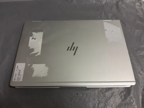 UNBOXED HP INTEL I-5 7TH GEN LAPTOP IN SILVER - MODEL HSN-104C