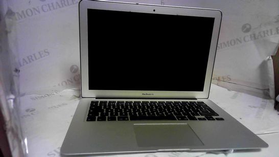 SILVER APPLE MACBOOK AIR CORE 15 128GB