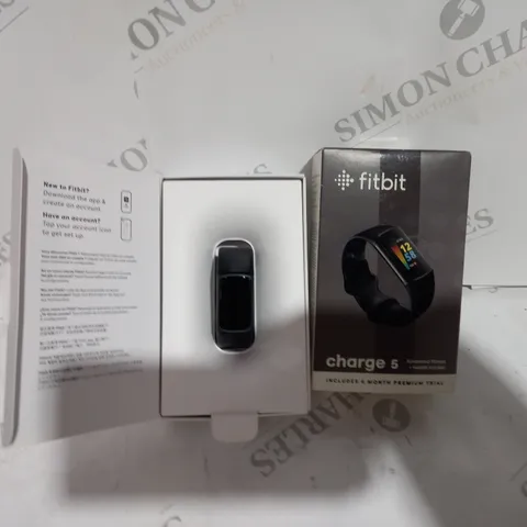 FITBIT - CHARGE 5 - ADVANCED FITNESS AND HEALTH TRACKER - BLACK
