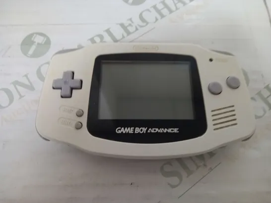 NINTENDO GAME BOY ADVANCE