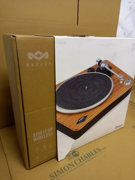 BOXED HOUSE OF MARLEY STIR IT UP WIRELESS TURNTABLE EM-JT002-SBA