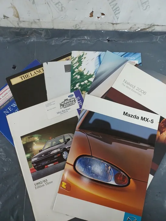 APPROX. 8 OLD CAR MAGAZINES TO INCLUDE - MAZDA MX-5 - FORD - HONDA 