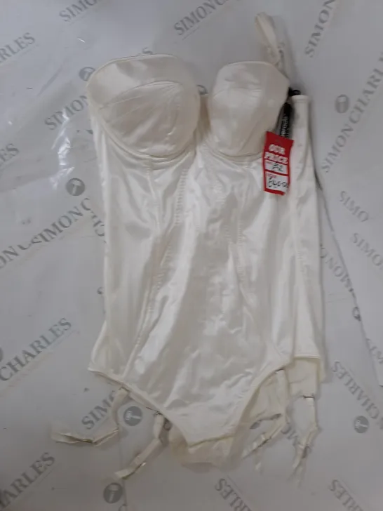 MASQUERADE LINGERIE - IVORY - 34DD