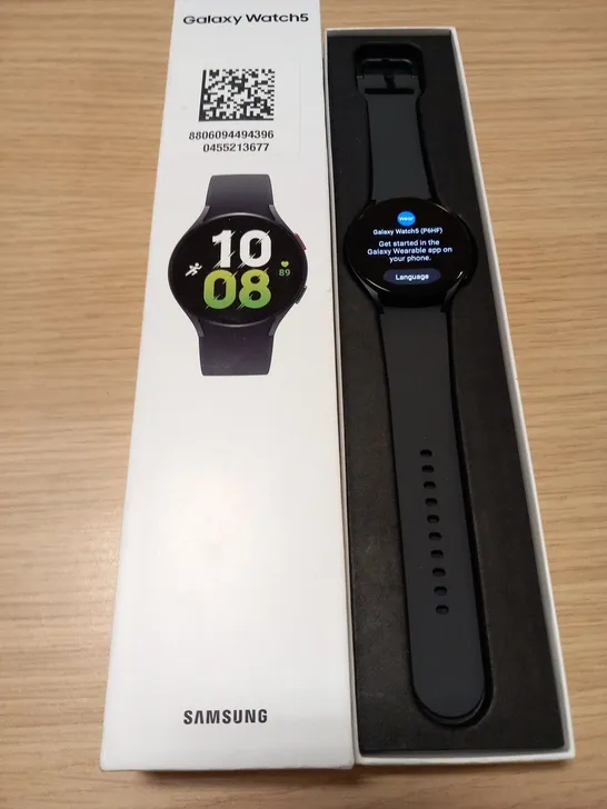 BOXED SAMSUNG GALAXY WATCH 5 SAPPHIRE CRYSTAL SM-910 44MM SMART WATCH