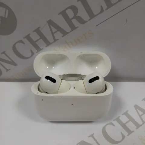 APPLE A2190 WIRELESS EARBUDS