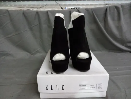 APPROXIMATELY 7 BOXED PAIRS OF ELLE SASHAY HEELED PLATFORM OPEN TOE SHOES IN VARIOUS SIZES 