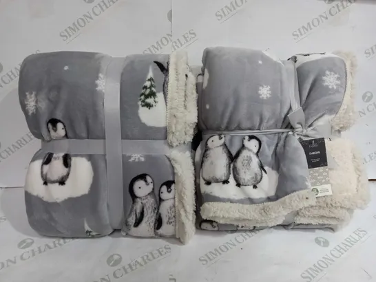 SET OF 2 GREY CHRISTMAS PENGUIN SHERPA THROW