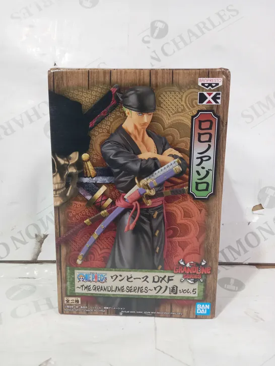 BANDAI ONE PIECE RORONOA ZORO COLLECTIBLE FIGURE