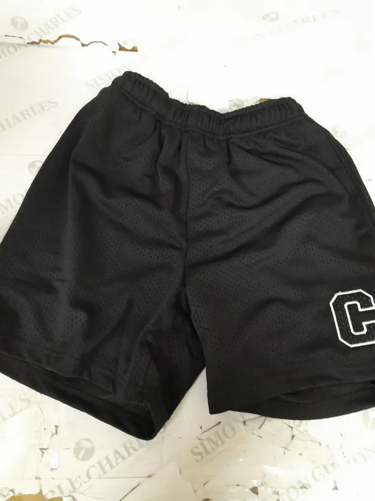 CERNUCCI BLACK SHORTS - SIZE MEDIUM