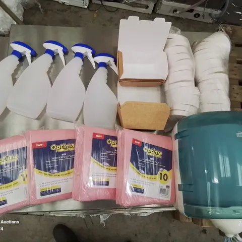 MIXED PALLET OF CLEANING AND COMMERCIAL KITCHEN PRODUCTS TO INCLUDE, SPRAY BOTTLES, MULTI PURPOSE CLOTHS, PAPER TOWEL DISPENSER, COFFEE CUP LIDS, TAKE AWAY FOOD BOXES ETC.