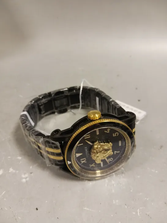 VERSACE 3D MEDUSA DIAL LINK WATCH 