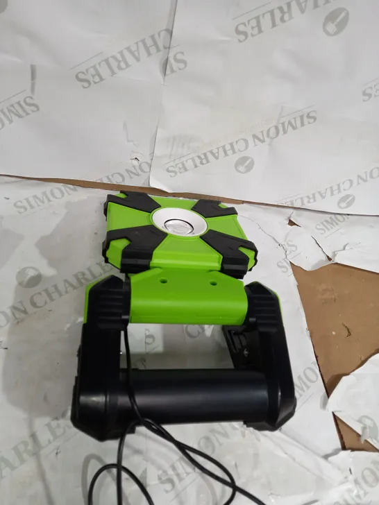 LUCEC RECHARGABLE MINI CLAMP WORK LIGHT  