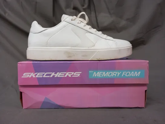 PAIR OF SKECHERS COURT CLASSIC EDEN TRAINERS IN WHITE SIZE 5