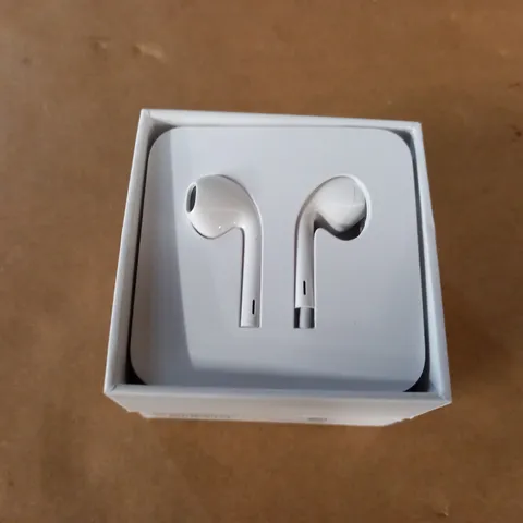 APPLE WIRED EARPODS