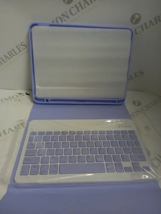 BOXED ULTRA THING SMART KEYBOARD CASE 