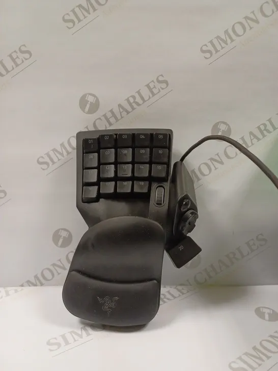 RAZER TARTARUS PRO GAMING KEYPAD