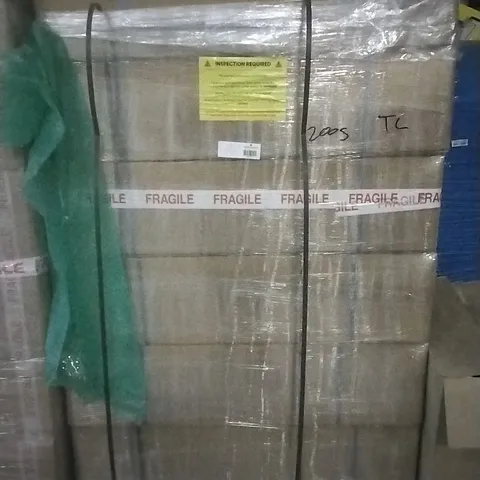 PALLET OF APPROXIMATELY 8 BOXES OF DESKTOP HYGIENE SCREEN- PLAIN 740W X960H 4MM CRYSTAL CLEAR ACRYLIC 